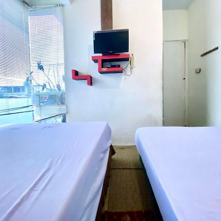 Homestay Batu Kelir Syariah Dieng Mitra Reddoorz Diyeng Extérieur photo