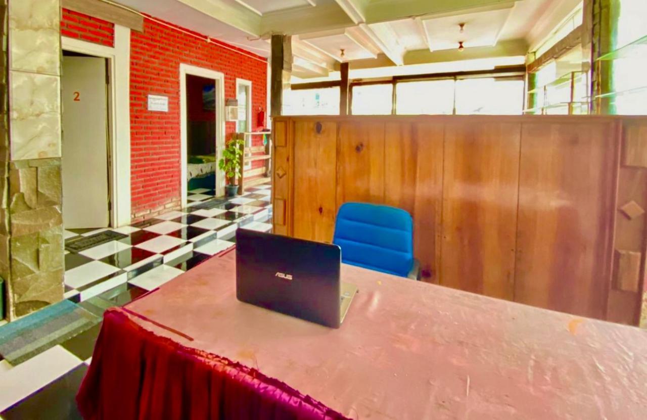 Homestay Batu Kelir Syariah Dieng Mitra Reddoorz Diyeng Extérieur photo